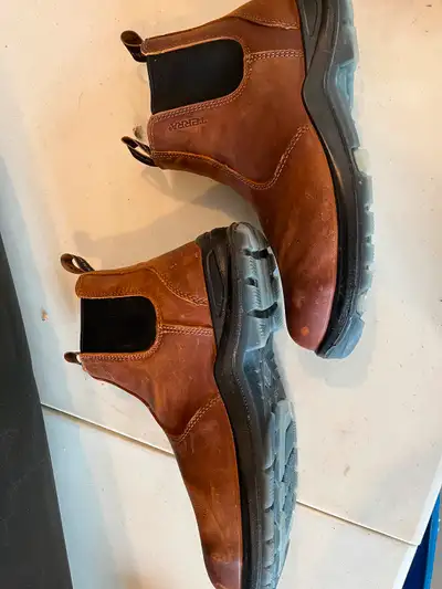 Size 10 steel toes and non steel toe bootes, View more