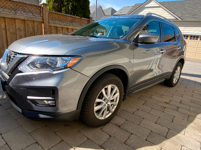 2018 Nissan Rogue, $19,800,have to sell this week(April 20) in Cars & Trucks in Markham / York Region