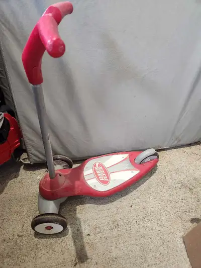 Kids scooter , View more