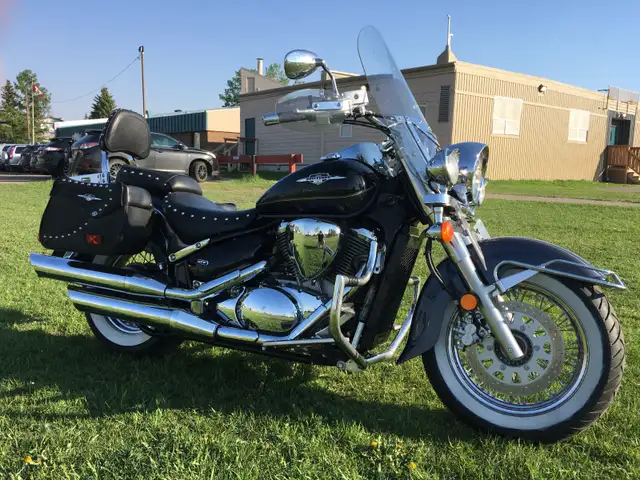 2011 Suzuki Boulevard C50T in Street, Cruisers & Choppers in Edmonton - Image 3