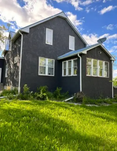 Price: $225,500 Location: Hnausa, MB (10 mins to Arborg / 15 mins to Riverton) Contact: Sage 2045887...