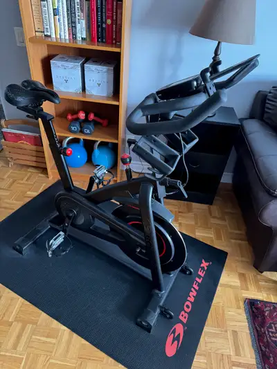 Perfect condition. No issues whatsoever. You are welcome to try the bike before purchasing.