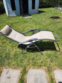 Zero gravity lawn chair 