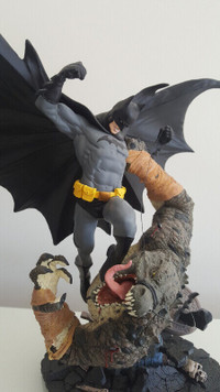 DC Collectibles Batman vs Killer Croc Statue Diorama! Amazing!!
