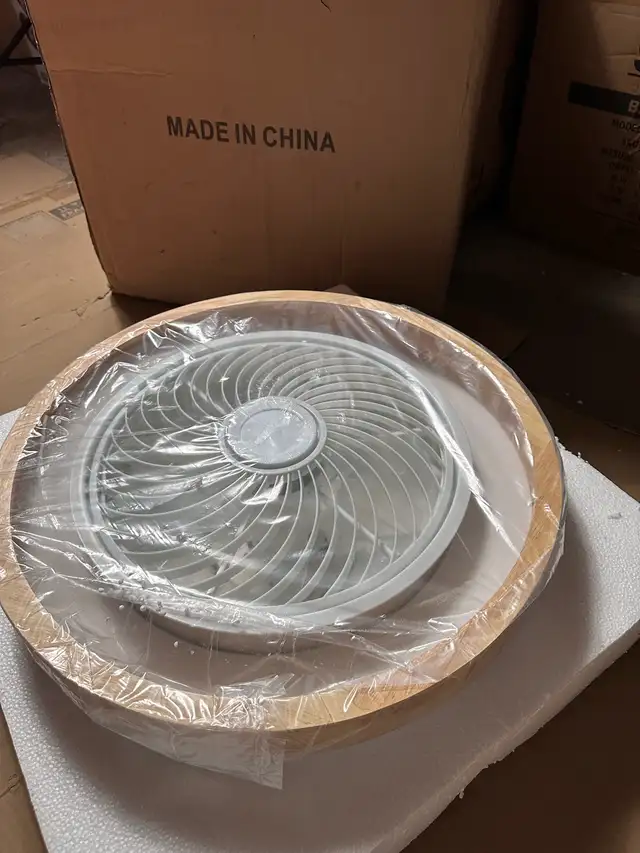 Raw Wood Material Ceiling Fan with Lights, Remote Color & Speed  in Indoor Lighting & Fans in City of Toronto - Image 3