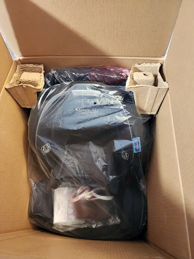 Graco 4Ever All-in-One Car Seat (Drew) - Brand New in Strollers, Carriers & Car Seats in Oakville / Halton Region - Image 6