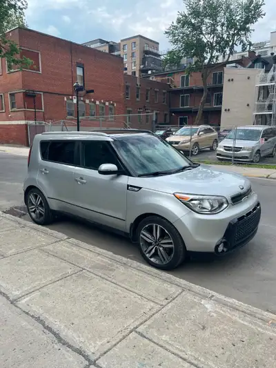 Véhicule bien entretenu, sans rouille ni bosse sur la carrosserie. Moteur remplacé en août 2025 – Le...