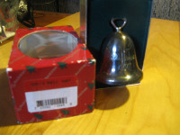 Vintage REED & BARTON SILVER BELL 1997.