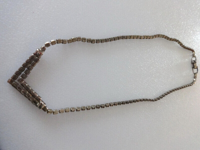 Delicate Design Single Strand Clear Rhinestone Necklace in Jewellery & Watches in Winnipeg - Image 3