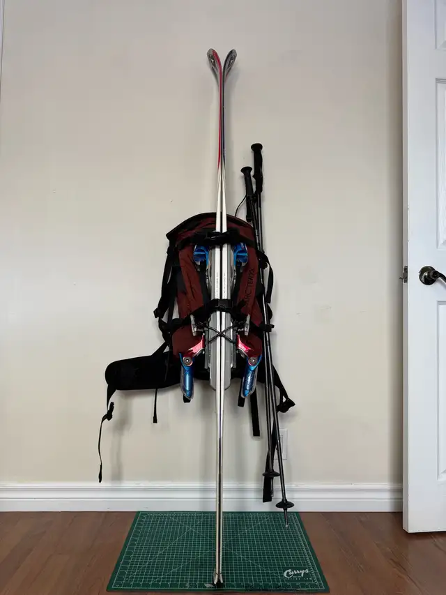 Arc’teryx M30 Ski backpack in Bags & Luggage in City of Toronto - Image 2