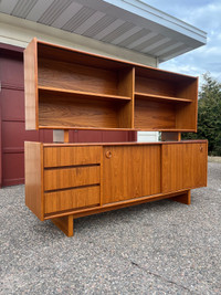 Midcentury Modern Teak Sideboard & Huch