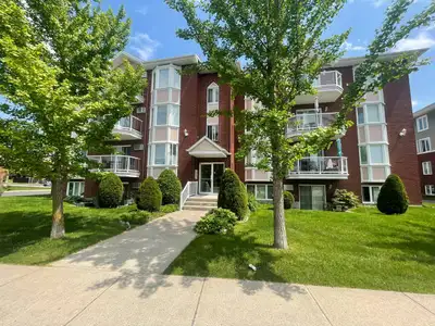 Condo 4.1/2 a Louer / 4.1/2 Condo for rent