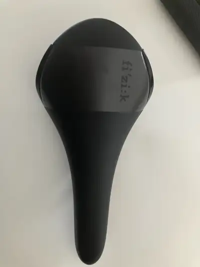 New Fizi:k Aliante R1 - 7 x 9 Braided Rails Saddle Bike Seat, View more