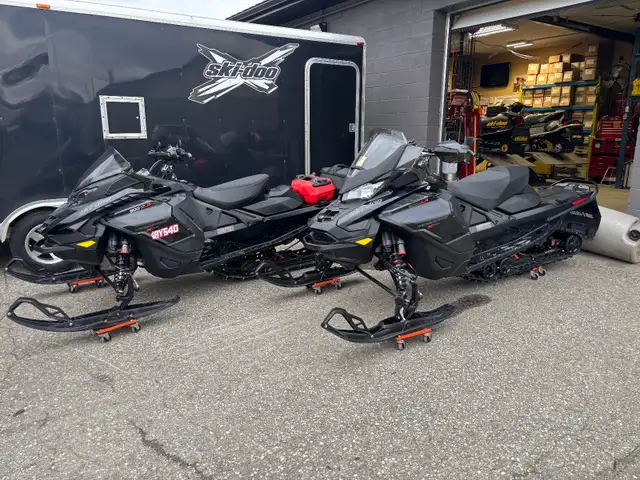 Skidoo Engines /parts /service. in Snowmobiles Parts, Trailers & Accessories in Oakville / Halton Region - Image 2