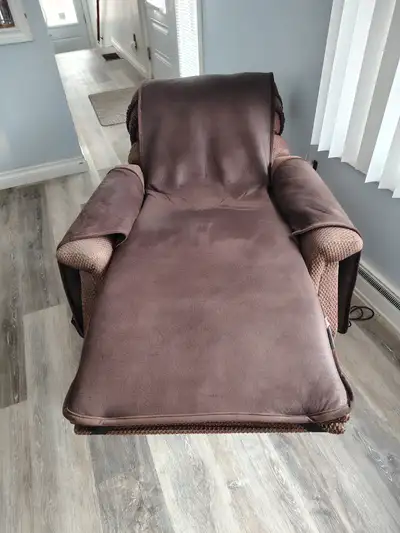 Power Lift and Recliner Chair, View more