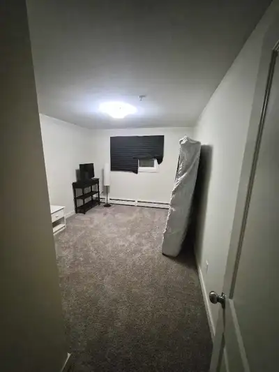 Looking for a roommate in Sherwood park 2-bedroom place, rent is $990. In-unit washer & dryer, share...