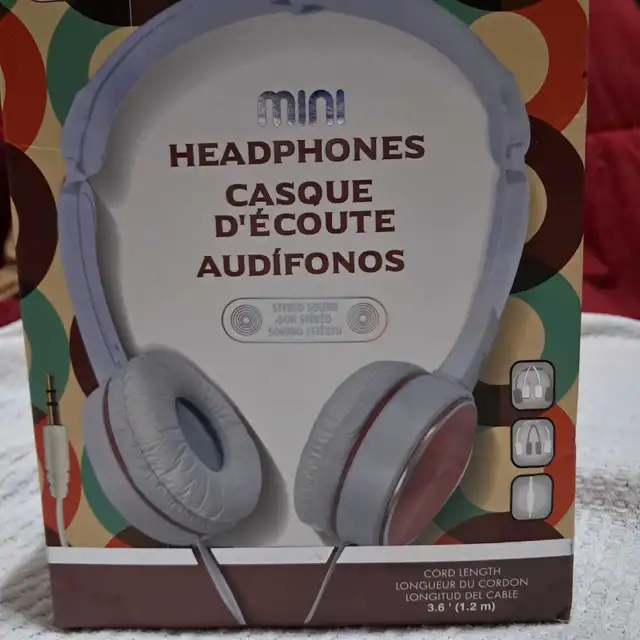 Tech1 Mini Headphones62864744793218126