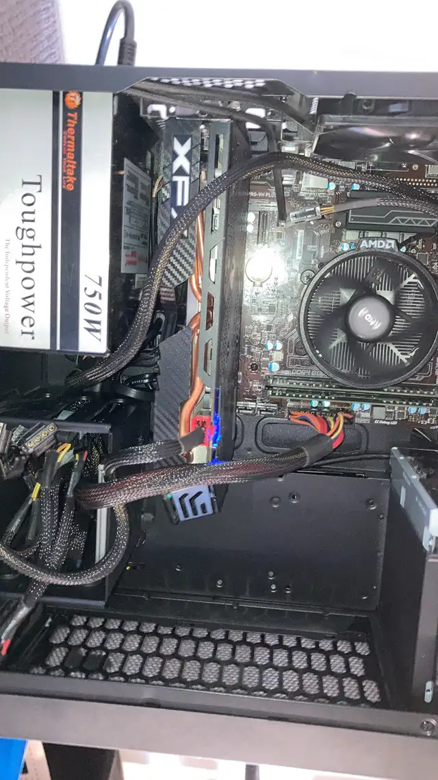 Gaming PC in Desktop Computers in Red Deer - Image 4