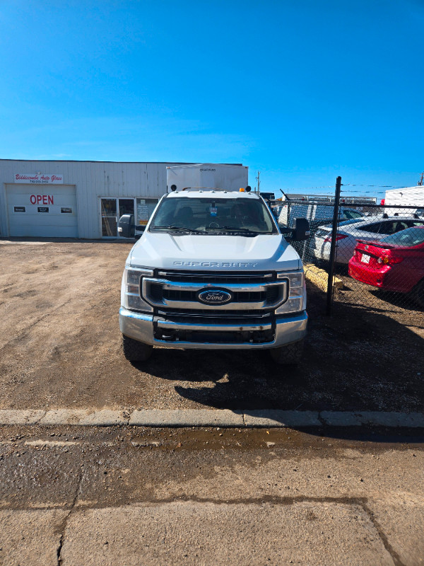 2020 Ford F-350 flat deck in Cars & Trucks in Edmonton