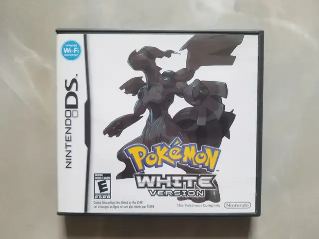 Pokemon White for Nintendo DS in Nintendo DS in Markham / York Region - Image 2