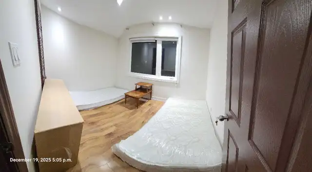 Room for rent in Scarborough