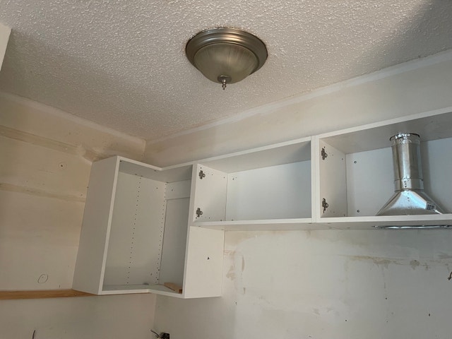 55 Chem. du Bord-du-Lac-Lakeshore — photo 3