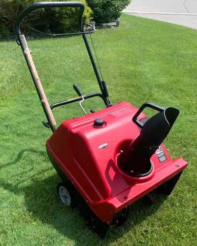 Craftsman 21" Snowblower with Briggs and Stratton Engine, View more