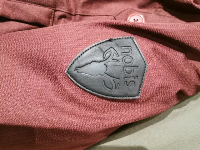 Women's Parka (Nobis Jacket) in Women's - Tops & Outerwear in Oshawa / Durham Region - Image 6