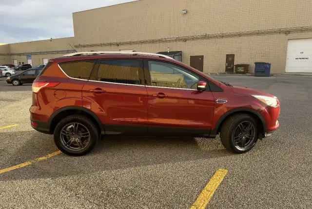 Ford Escape64993761645955120