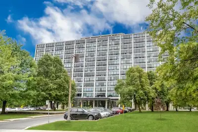 Cession de bail Situé au 201 rue Corot app.301 , Île-des-Soeurs, Verdun, H3E 1C4, cet appartement es...
