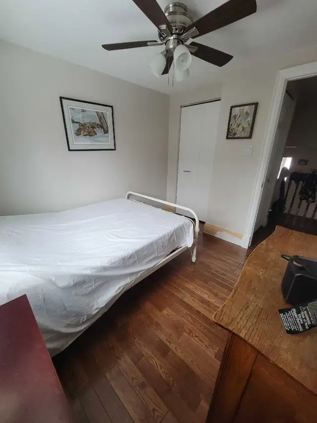 room for rent working females preffered in Short Term Rentals in Ottawa - Image 3