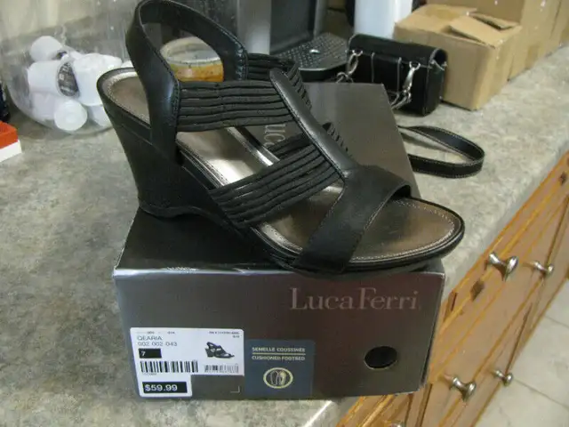 LUCA FERRI FOOTWEAR in Women's - Shoes in Norfolk County - Image 8