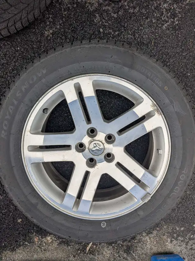 mag avec pneus hiver neufs 18 pouces dodge in Tires & Rims in Granby - Image 2