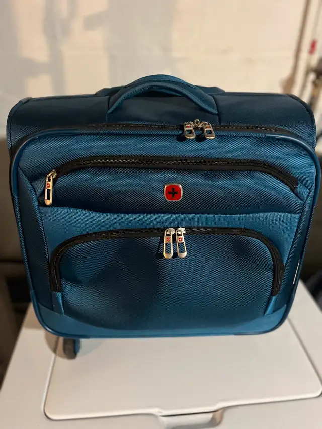 Swiss Gear Rolling Briefcase62863258937603121