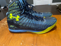 Curry Under armour Xdrive Size 15 