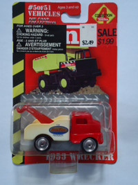 Tonka 1953 Wrecker 1/64 Scale( Red/White)