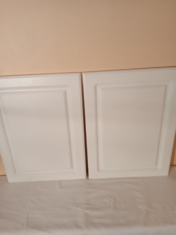 Kitchen cabinet doors 18x24 in Cabinets & Countertops in Ottawa