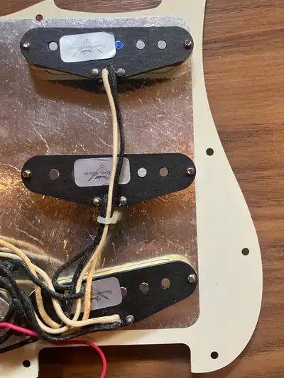 Fender CS Fat 50s Strat pickups, View more