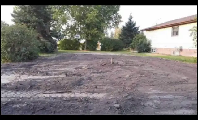 serviced lot for sale TAKING OFFERS in Land for Sale in Meadow Lake - Image 2
