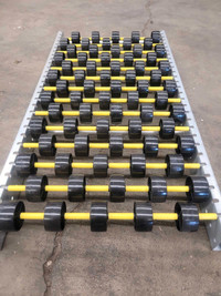 Gravity roller conveyor