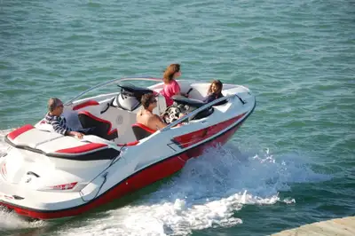Rent our Sea-Doo Jet Boat (430 HP) – perfect for summer fun!