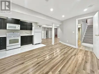2 bed and 1 bath, Basement for Rent in Port Perry $1800