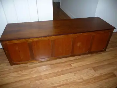 Hope chest, View more