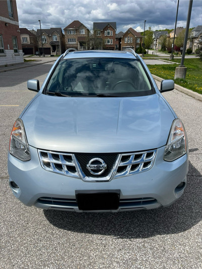 2011 Nissan Rouge SV AWD 4dr 2.5L Engine, VERY LOW KM 129,000km