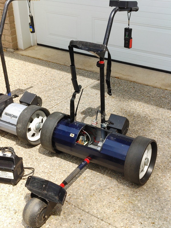 A Pair of Lectronic Kaddy Golf Carts for 1 Price. Golf City of