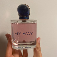 My way perfume from Giorgio Armani 125$