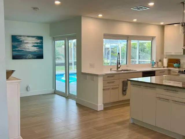 Cape Coral Florida Gulf coast Canadian funds in Florida in Canada - Image 10