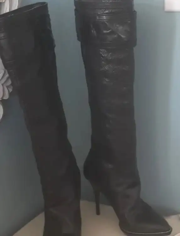 Sexy Nine West Knee High Black Leather Heeled Boots Size 5 1/2 in Women's - Shoes in Markham / York Region - Image 3