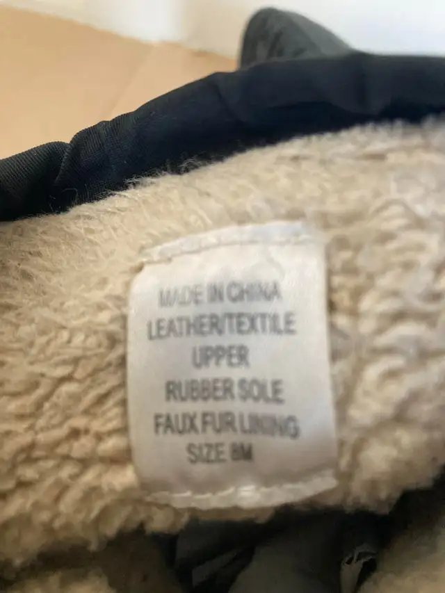 MK Bottes d’hiver, 8Us femmes in Women's - Shoes in City of Montréal - Image 4