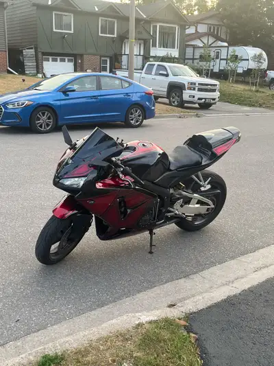Perfect condition 600RR has 50000kms Custom candy red fearing kit Yoshura exhaust new fork seals at...